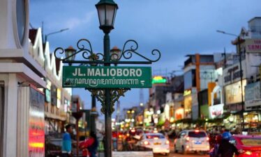 Destinasi Jogja Get on Explore