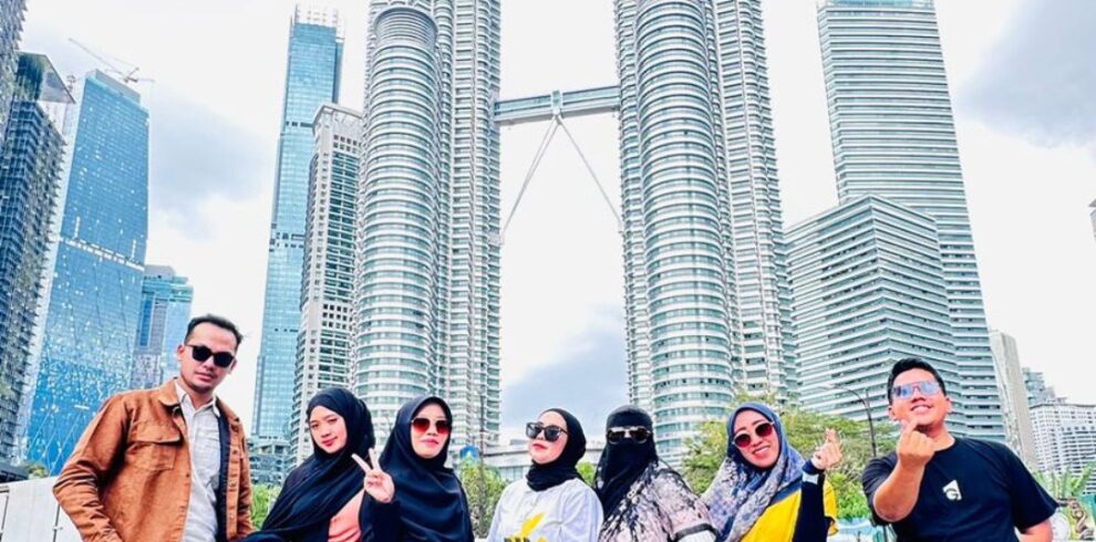 3 Days trip in Malaysia Graha Jalan Jajan