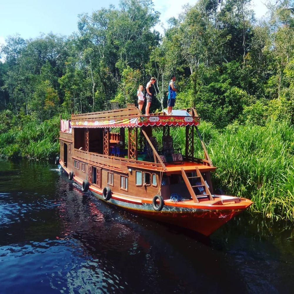 Authentic Indonesia Travel Experiences-tanjungputing