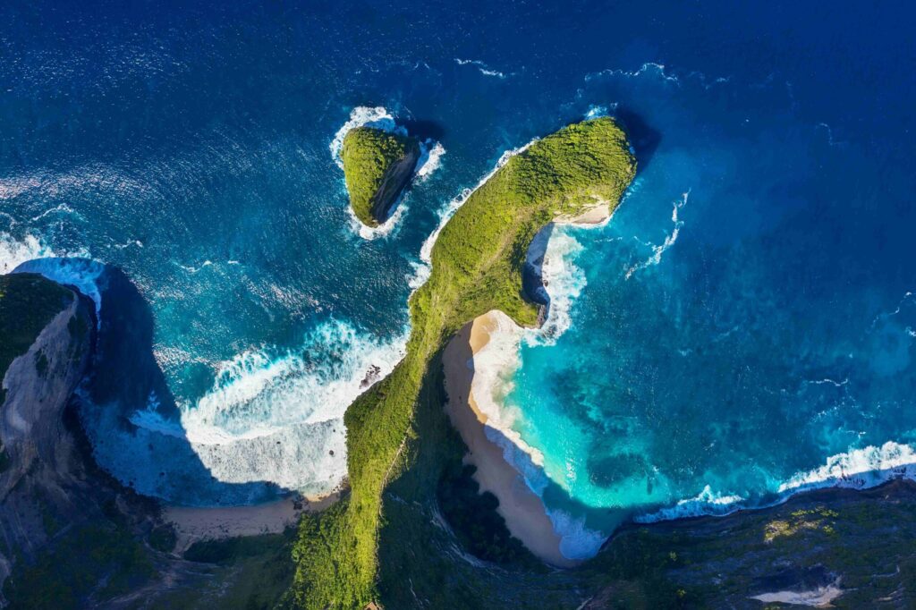 iconic adventur in Indonesia - Nusa Penida Bali