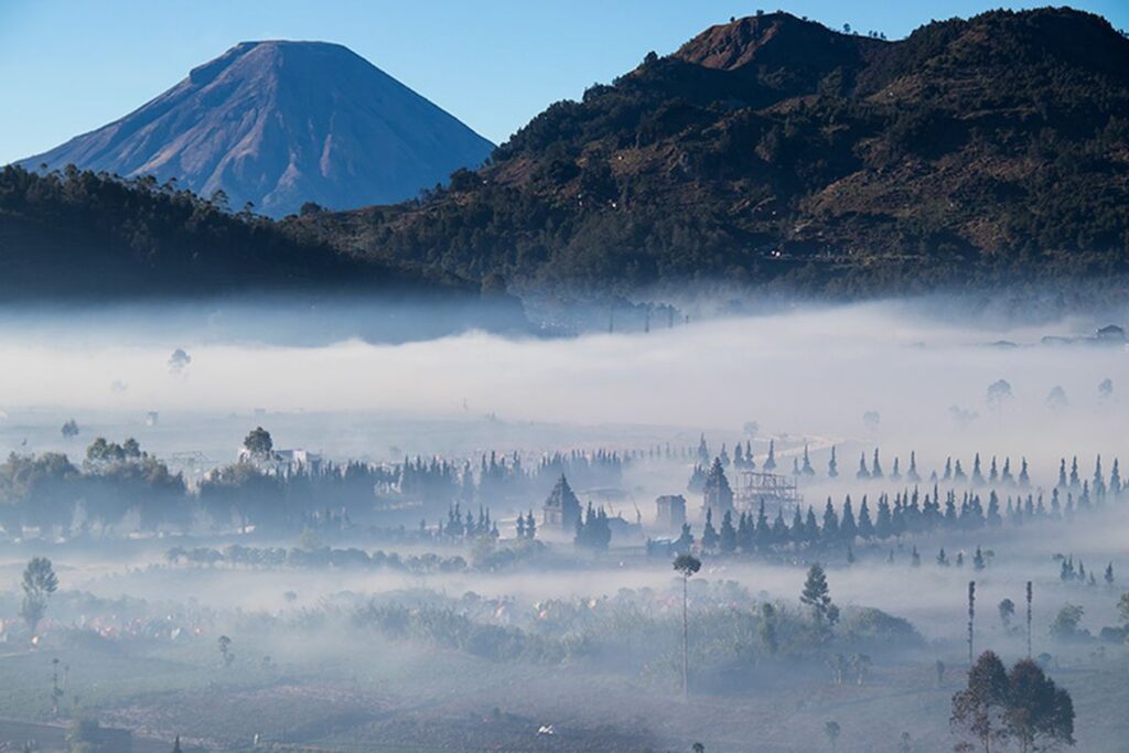 iconic adventur in Indonesia - dieng-wonosobo